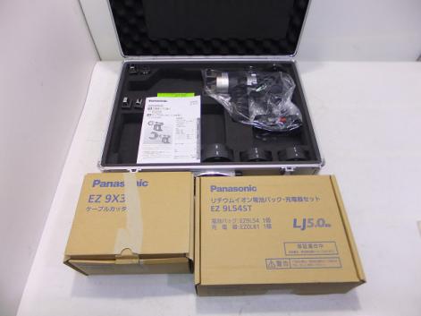 Panasonic　圧着器・ケーブルカッター・電池パックセット　EZ46A4K-Bの画像